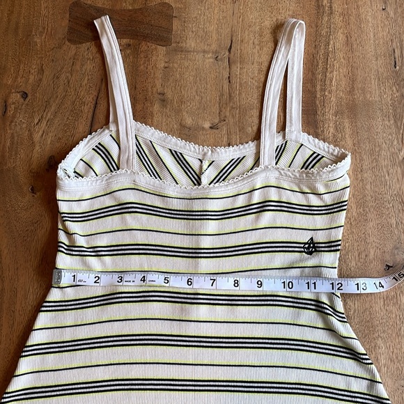 Volcom Poptzone Rib Knit Dress - Picture 9 of 9